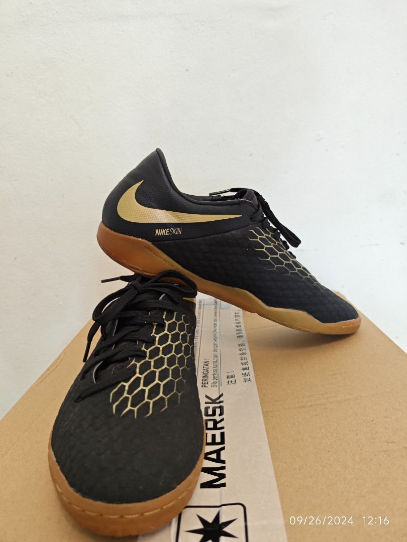 Nike hypervenomx phantom iii academy ic top