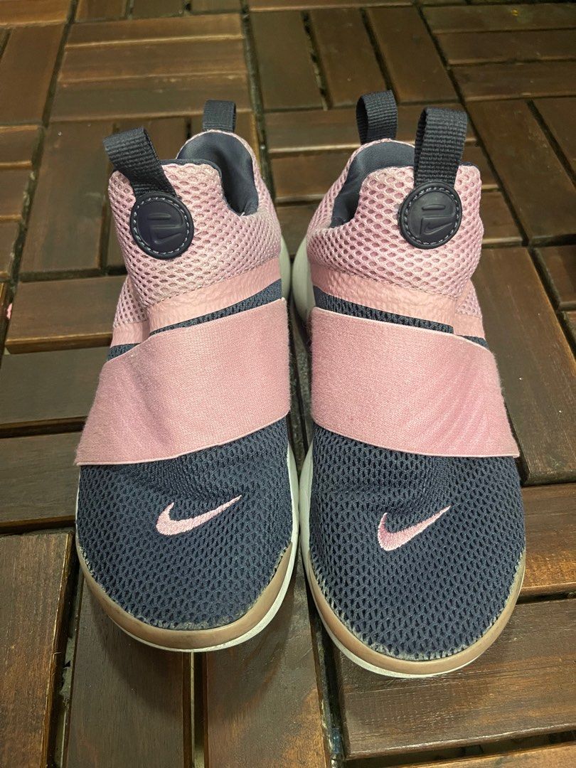 Nike Presto Size 22cm Slip On Babies Kids Babies Kids Fashion on Carousell