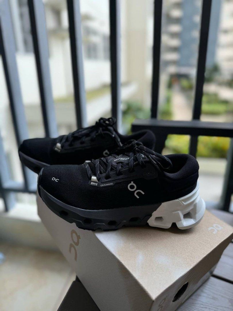 ON Cloudflyer 5 (Category: Sneakers) located in Angeles City. Submitted by GVill (Listing ID 1327619154, Image 1). Description: For Sale: ON Cloudflyer 5 Size 6 Womens Black/White used once for malling .
