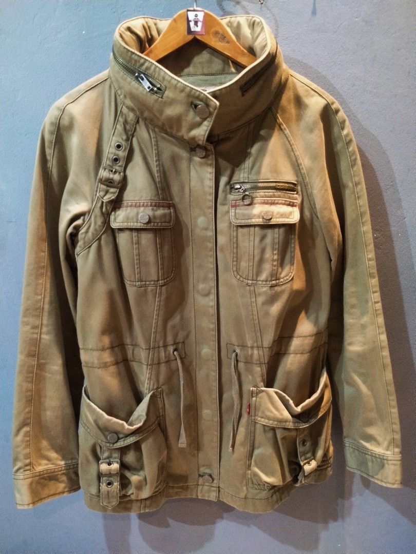 Parka Jaket Levis - Main Image