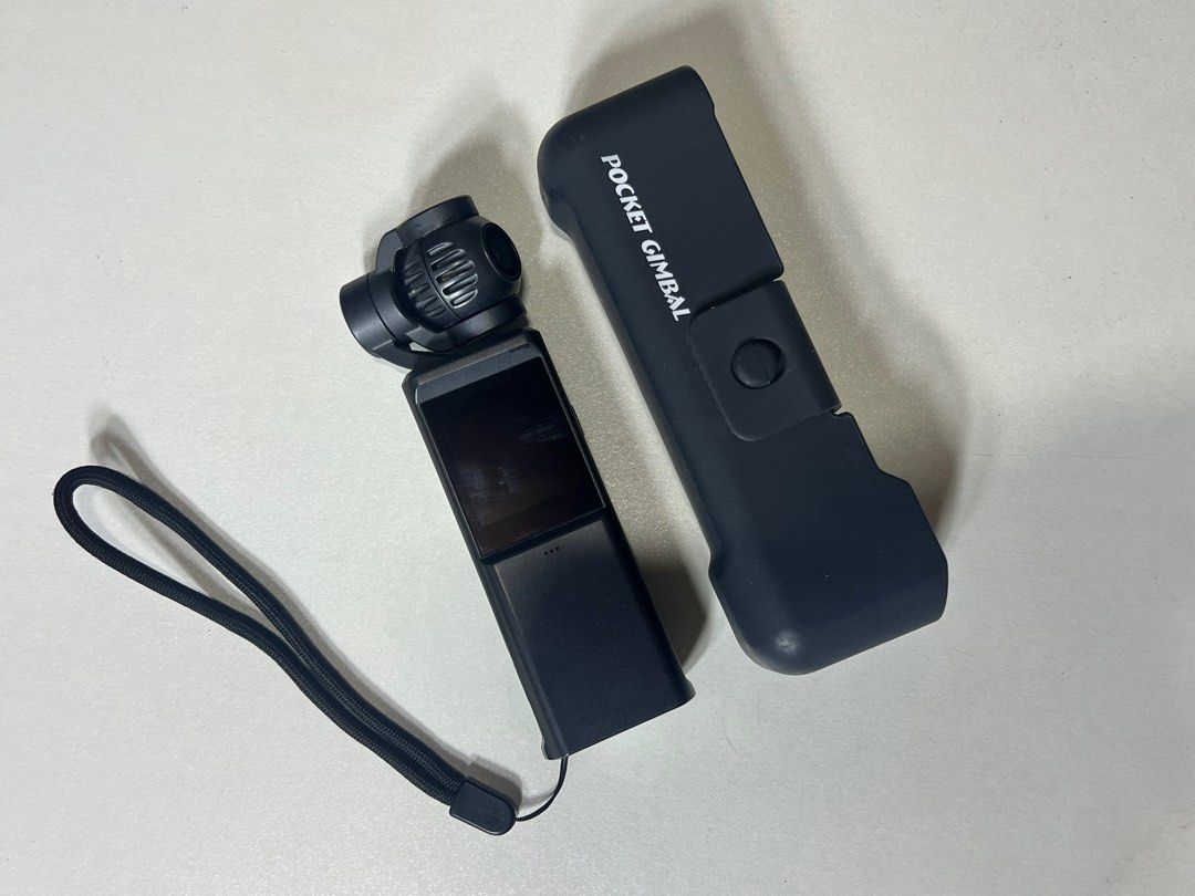 RUSH SALE POCKET GIMBAL CAMERA P6A (VLOGGING CAMERA) (Category: Video Cameras) located in San Pablo. Submitted by entreprenurse (Listing ID 1327597939, Image 2). Description: If you do not have budget yet for osmo pocket this is a budget friendly alternative pocket gimbal camera. Features: •4K@30fps video recording – up to 60Mbs •1/3.06 inch CMOS image sensor with 12MP effective pixels •Integrated color live-view touchscreen •Built-in microphone 