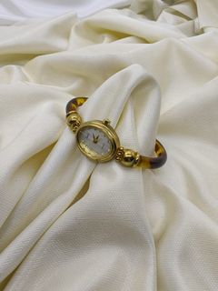 (Kategori: ) berada di . Dikirim oleh watchmelady (ID iklan 1327692921, Gambar 1). Deskripsi: .