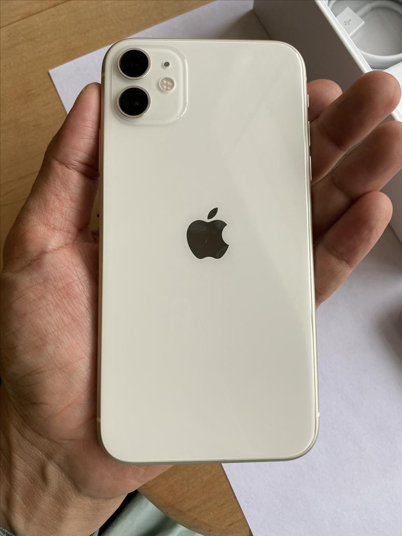 Rush Sale iPhone 11 !!!, Mobile Phones & Gadgets, Mobile Phones, iPhone