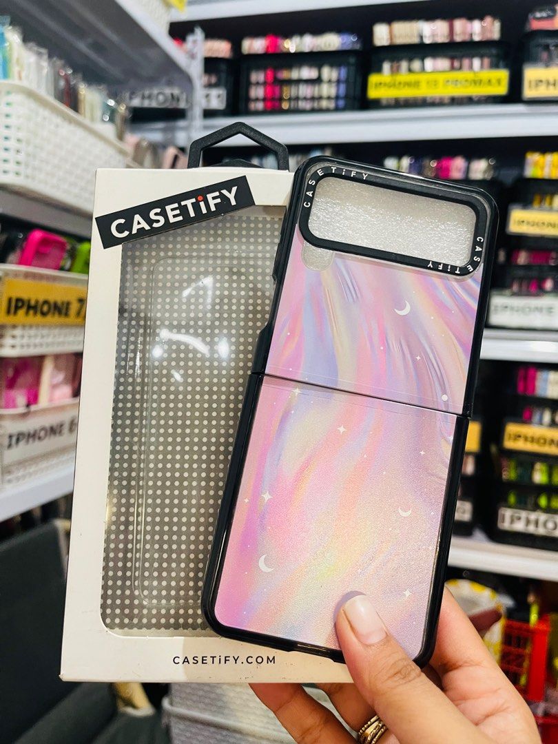 Samsung Galaxy Flip 3/4 Case (Category: Cases & Sleeves) located in Mandaluyong City. Submitted by co.case (Listing ID 1327639436, Image 1). Description: .