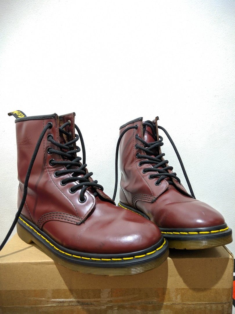 Sepatu Boots Docmart Dr Martens 1460 Original Second Fesyen Pria Sepatu Sepatu Boot di Carousell