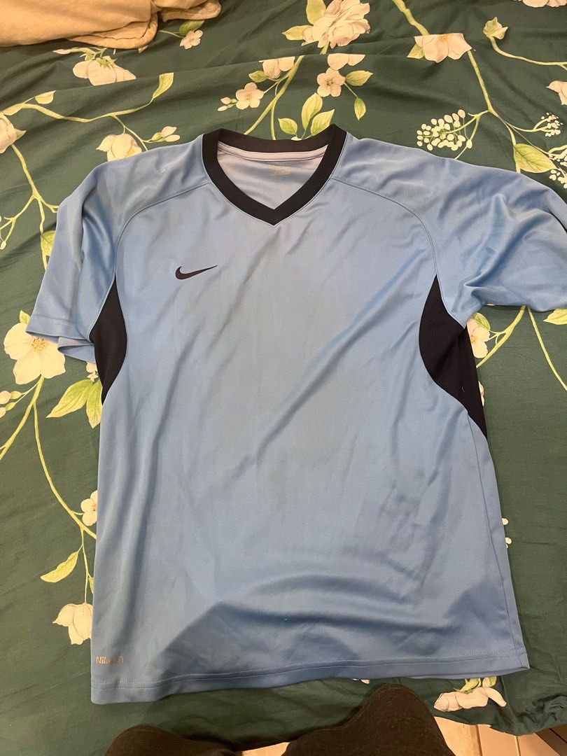 Sports clothes, Men's Fashion, Activewear on Carousell