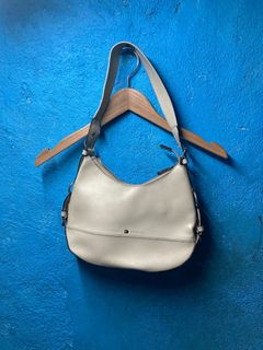 (Category: ) located in . Submitted by thriftxgoods (Listing ID 1327717080, Image 1). Description: .