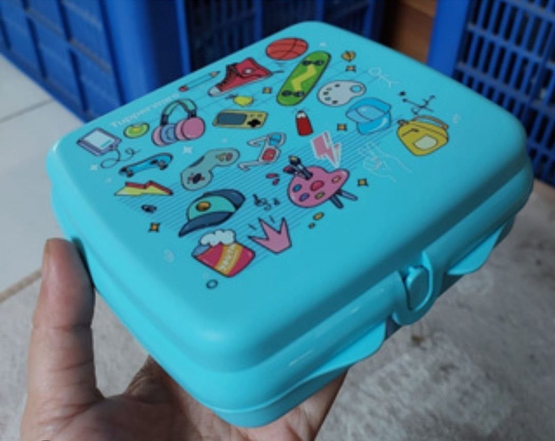 Tupperware Oversea, Furniture & Home Living, Kitchenware & Tableware