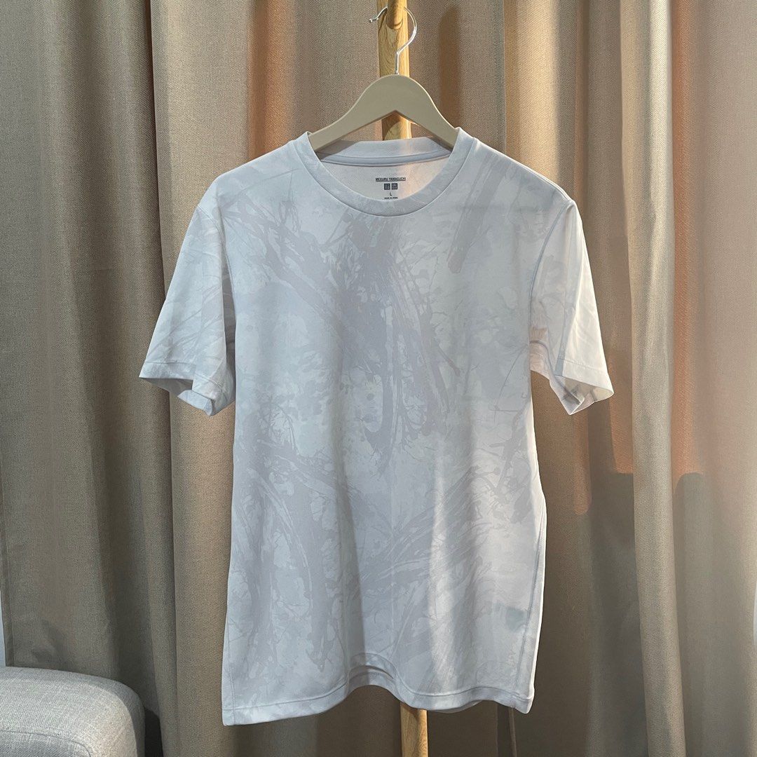 Uniqlo workout shirt cheap