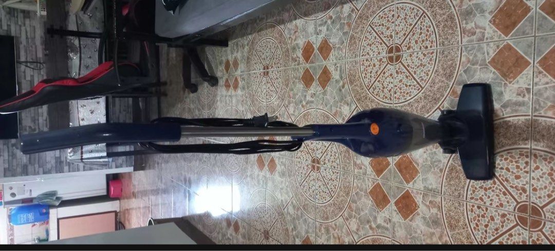 VACUUM CLEANER GAABOR DUAL PURPOSE (Category: Cleaning Tools & Supplies) located in Makati City. Submitted by cathymars13 (Listing ID 1327693686, Image 2). Description: RFS! Change of Mind. Bought it 1299 Used it once Details Corded Gaabor Stainless Steel Filteration.