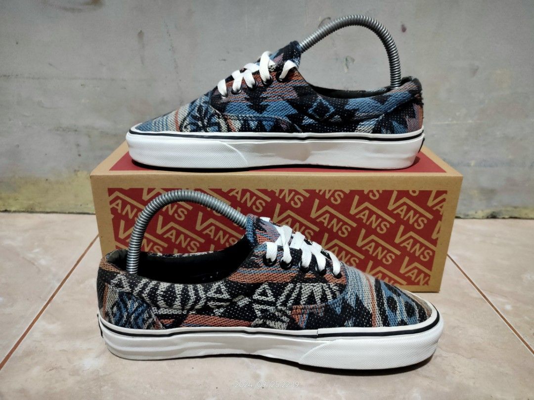 Vans era inca store