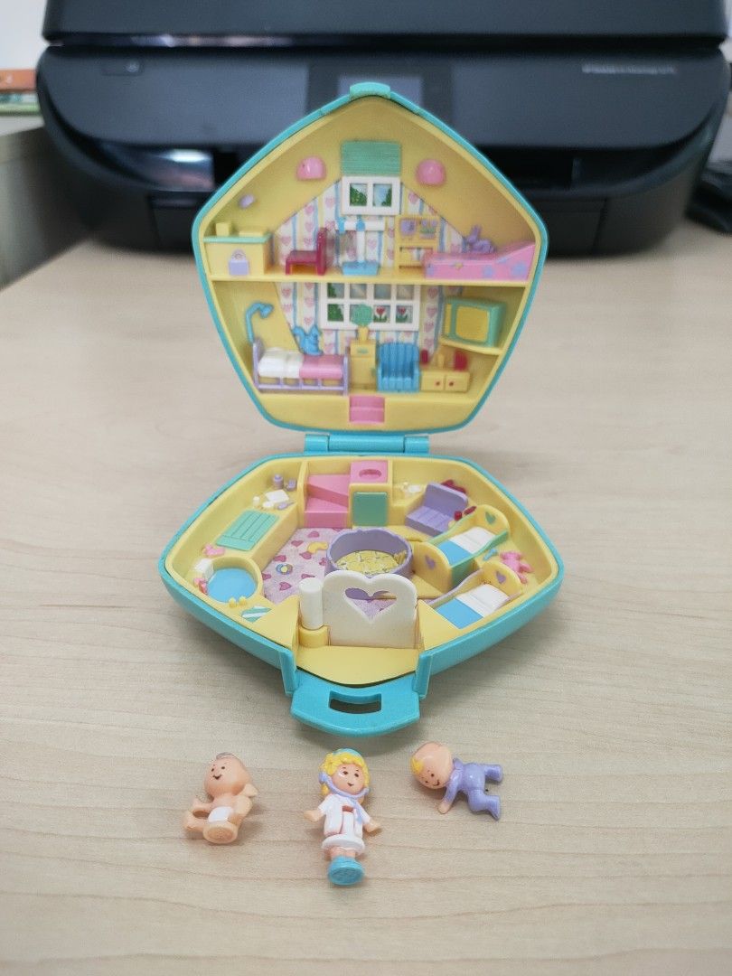 Vintage Polly Pocket In The Nursery, Hobbies & Toys, Collectibles