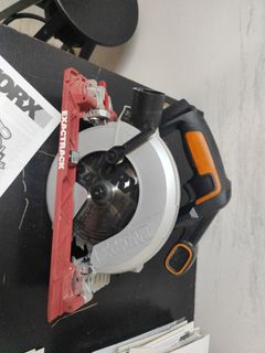 （分類：）位於 。 由 Signalbee 提交（商品編號 1327575787，圖片 1）。簡介： 。
