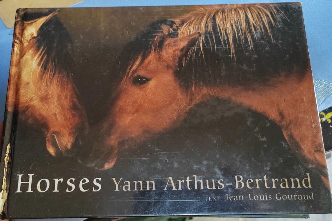 Yann Arthus - Bertrand Horses book, Hobbies & Toys, Books