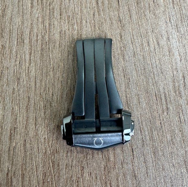 Omega ceramic deployant clasp hot sale