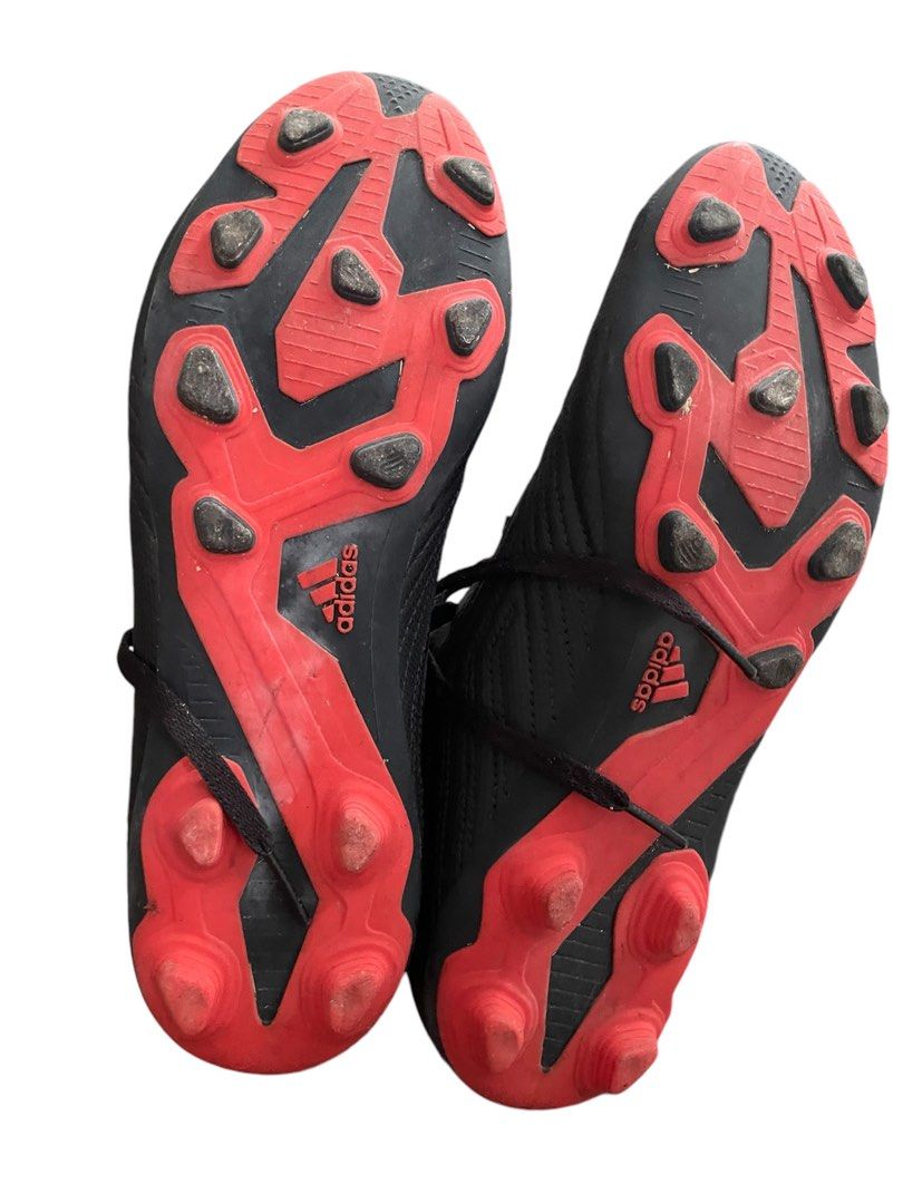 Adidas Predator Boot (Category: Boots) located in Kuala Lumpur. Submitted by thehandsomestguy (Listing ID 1327798821, Image 2). Description: UK5.5 Included Adidas OG box.