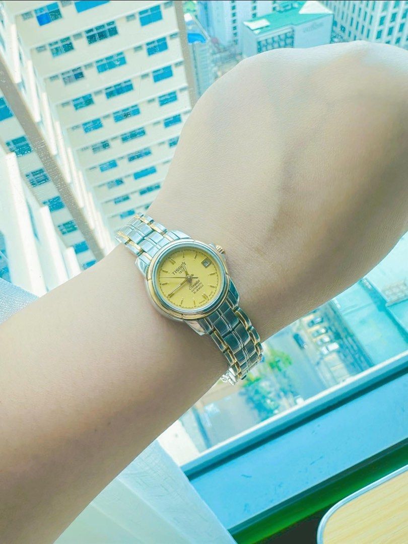 Authentic (Category: Luxury Watches) located in Quezon City. Submitted by jhaediah (Listing ID 1327826162, Image 3). Description: Authentic Tissot Seastar 21jewels two tone Automatic watch for ladies(small face) Small wrist size 15cm Excellent Condition Provided box only.
