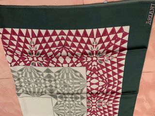 (Category: ) located in . Submitted by memahirah (Listing ID 1327835443, Image 1). Description: .