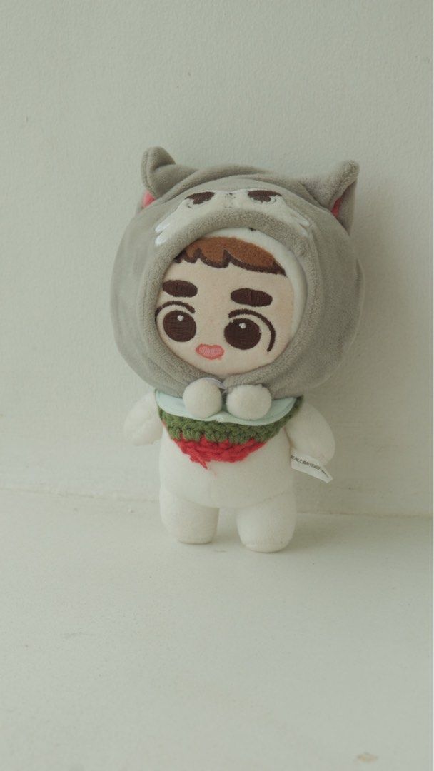 BBOLAMB DYOLAMB KYUNGSOO DOLL (Category: Figurines & Statues) located in Batangas. Submitted by ariado (Listing ID 1327750884, Image 1). Description: Selling as is Small flaw on lip No pedigree (got lost) Clean and good condition MOD: Flash MOP: Gcash Meetups SM City Batangas.