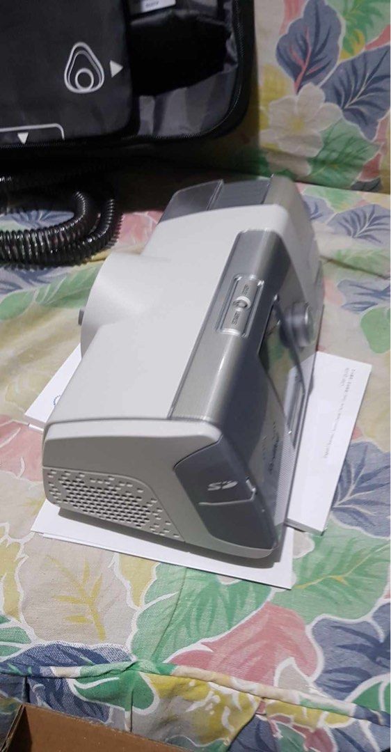 BIPAP MACHINE (purchased August 15, 2024) (Category: Health Monitors & Weighing Scales) located in Valenzuela. Submitted by cjssy11 (Listing ID 1327829933, Image 1). Description: Mga 2-3 weeks lang po nagamit. Then tinabi na po. .