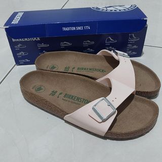 (Kategori: ) berada di . Dikirim oleh bebersihbarang (ID iklan 1327881593, Gambar 1). Deskripsi: .