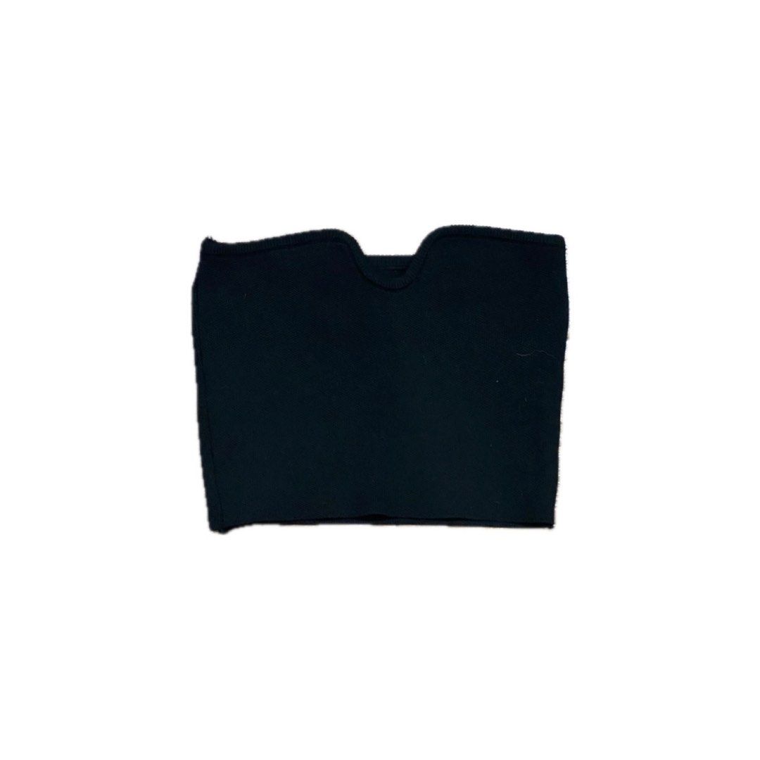 Black Knitted Tube Top (Category: Others Tops) located in Makati City. Submitted by preluvdbyssa (Listing ID 1327788983, Image 1). Description: - fits xs-s - no tag - no flaws - used a few times.