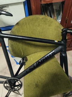 (Category: ) located in . Submitted by matfixie (Listing ID 1327859985, Image 1). Description: .