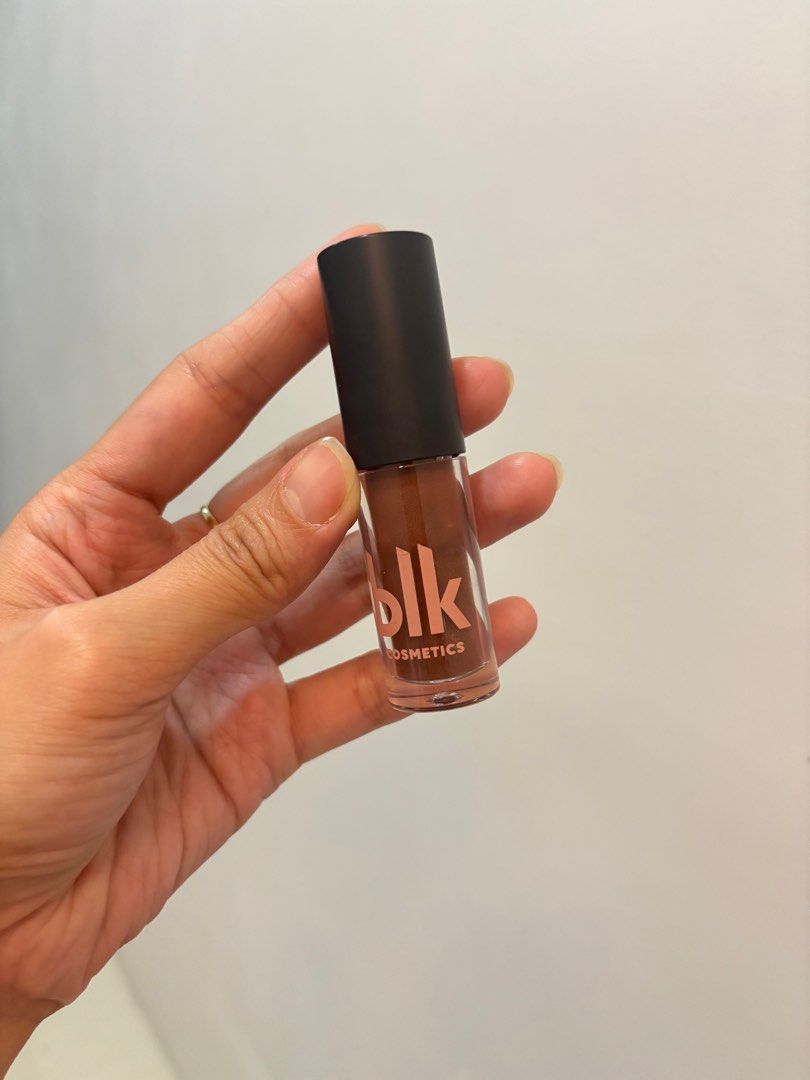 BLK lip and cheek tint (Category: Makeup) located in Cebu City. Submitted by mariestars (Listing ID 1327836812, Image 1). Description: Shade: Mood.