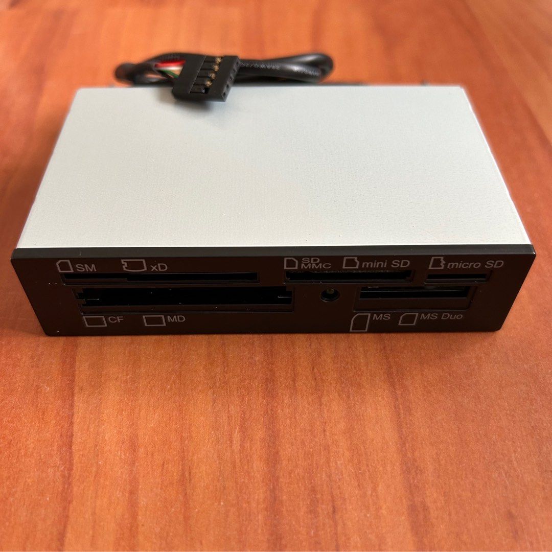 Card reader (Category: Other Accessories) located in Manila. Submitted by pl4y_it_4g4in (Listing ID 1327811541, Image 3). Description: New Untested Card reader for: SD xD SDHC SDXC miniSDHC miniSD microSD PRO Duo High Speed RS-MMC microSDHC RS-MMC 4.0 MMCmicro Compact flash Smartmedia.