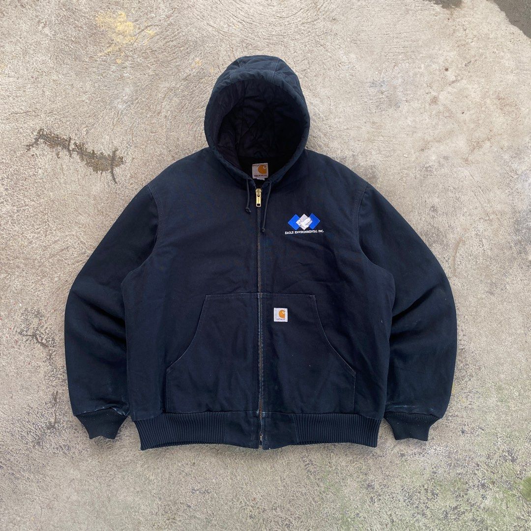 Carhartt J140 BLK Active duck jacket Men s Fashion Activewear on Carousell