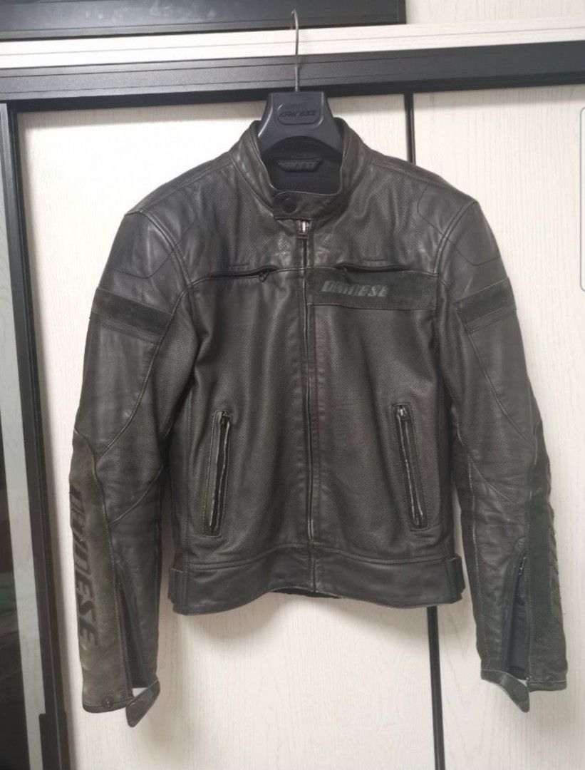 Dainese Evo Stripes EVO C2 PERF. LEATHER Black size 46 Motorcycles Motorcycle Apparel on Carousell