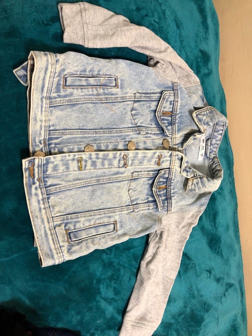 Denim Jacket (Category: Babies & Kids Fashion) located in Manila. Submitted by thegreat21 (Listing ID 1327733664, Image 1). Description: .