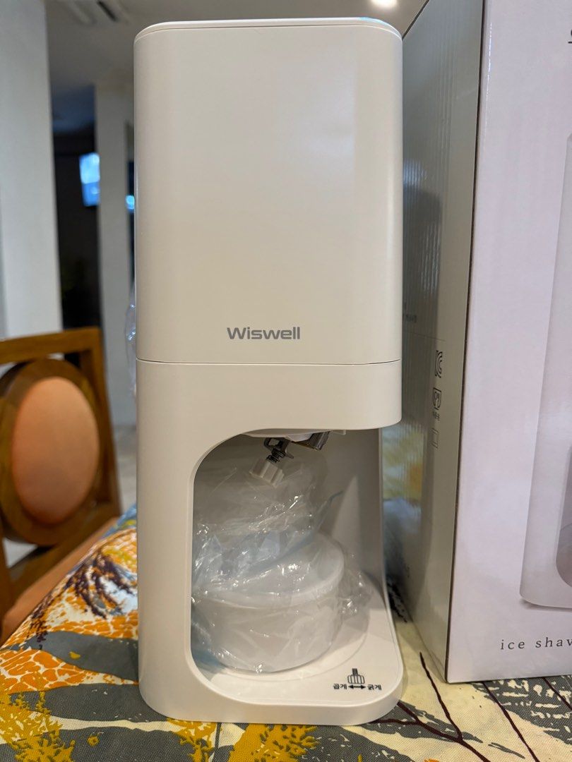 Electric Ice Shaver Brand New (Category: Ice-cream Makers) located in Manila. Submitted by rnc.shop (Listing ID 1327842623, Image 3). Description: Electric Ice Shaver Wiswell (WB800W) -Brand new/not used with box -for making bingsu -made in korea -Size: 15.5 cm wide x 15.5 cm long x 34.7 cm high -Weight: 1.45 kg -Rated voltage: 220-240 V, 50-60 Hz -Power consumption: 25W.
