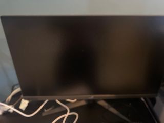 （分類：）位於 。 由 brarsaab1003 提交（商品編號 1327860674，圖片 1）。簡介： 。