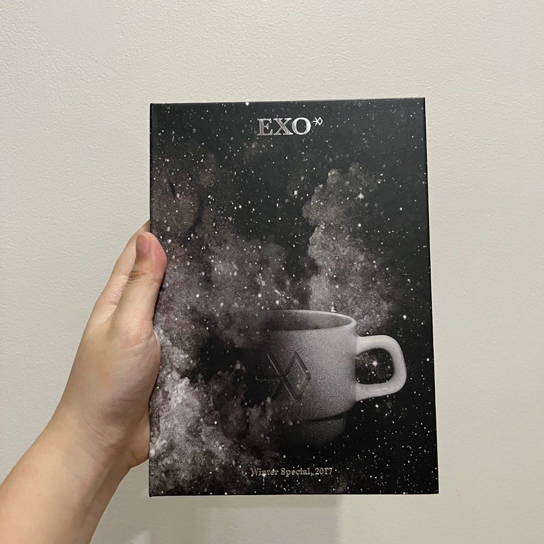 EXO Universe unsealed album (Category: CDs & DVDs) located in Manila. Submitted by chelsellss (Listing ID 1327883173, Image 1). Description: - pb + cd + postcard - in fairly good condition .