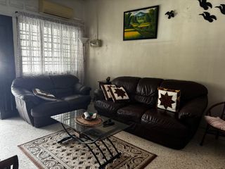 (Category: ) located in . Submitted by lilipet (Listing ID 1327746446, Image 1). Description: .