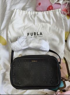 （分類：）位於 。 由 oliviacsm38786 提交（商品編號 1327772447，圖片 1）。簡介： 。
