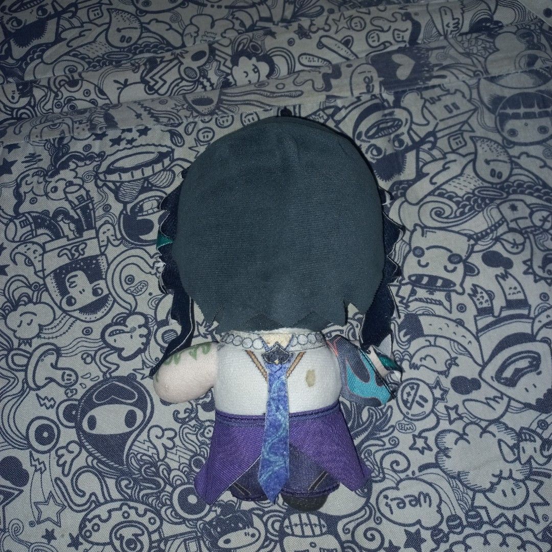 Genshin Impact Xiao plush (Category: Plushies & Soft Toys) located in Quezon City. Submitted by kazuh_a (Listing ID 1327842519, Image 2). Description: • Rfs: dami ko ng alaga, ampunin niyo na 'to😅 • Pm seller if need more pics and infos about the item •Yung flaw nya is yung mga nasa last pictures.