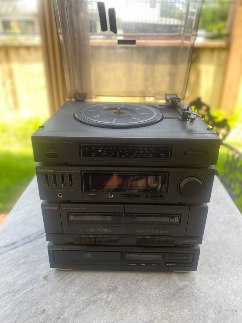 AS IS GoldStar CD-i GPI-1200 Portable Mint Condition Ultra Rare