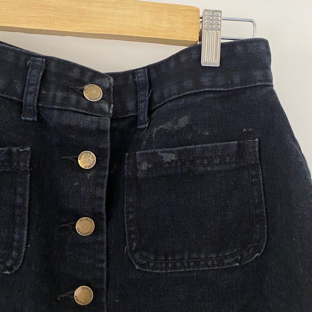 GRATIS ONGKIR JABODETABEK A line a line skirt rok denim jeans hitam black kancing button mini tumblr academia not brandy melville muji uniqlo Fesyen Wanita Pakaian Wanita Gaun Rok di Carousell