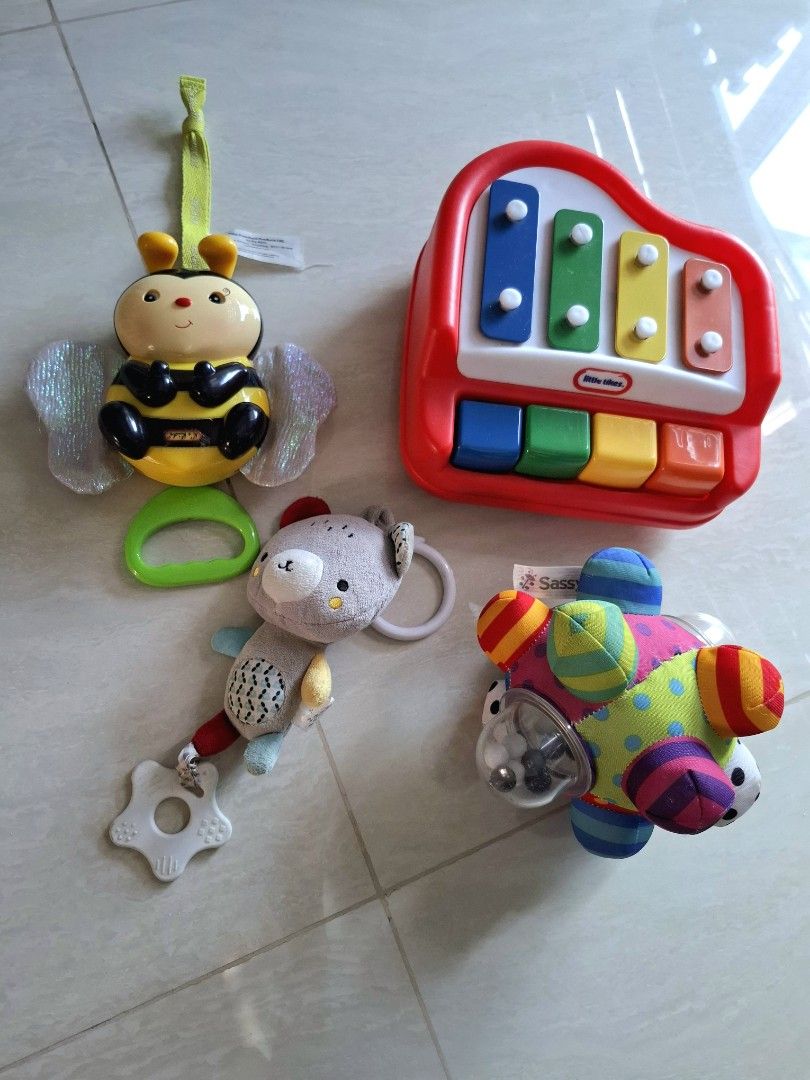 Infant Music and ball toys (little tikes piano, sassy rainbow
