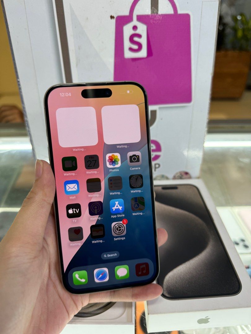 iphone 15 pro 256gb dual sim 2ndhand (Category: iPhone 15 Series) located in Cainta. Submitted by vine_gadget_shop (Listing ID 1327756567, Image 3). Description: iphone 15 pro 256gb dual sim 2ndhand complete package hk variant pick up store greenhills shopping center we accept trade in we accepy credit card and ggives installment we do cod and door to door we ship nationwide for fast transaction call 09277368323 look for vine visit my fb page vin