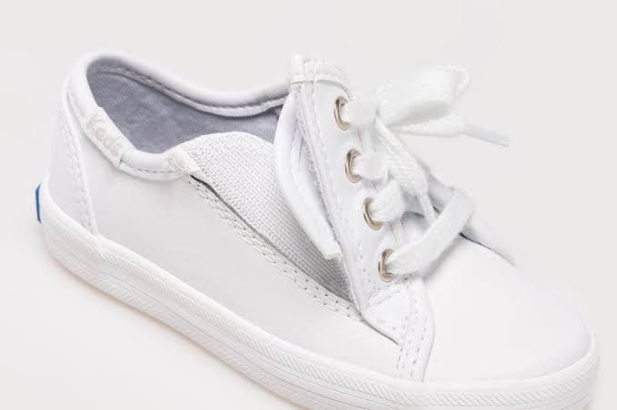 Keds Kids kickstart leather sneaker (Category: Babies & Kids Fashion) located in Manila. Submitted by katand3k (Listing ID 1327739239, Image 2). Description: Preloved shoes of my daughter Rfs: upsizing Box included Size : us9 Minor issue: leather cracks (refer to the photos).