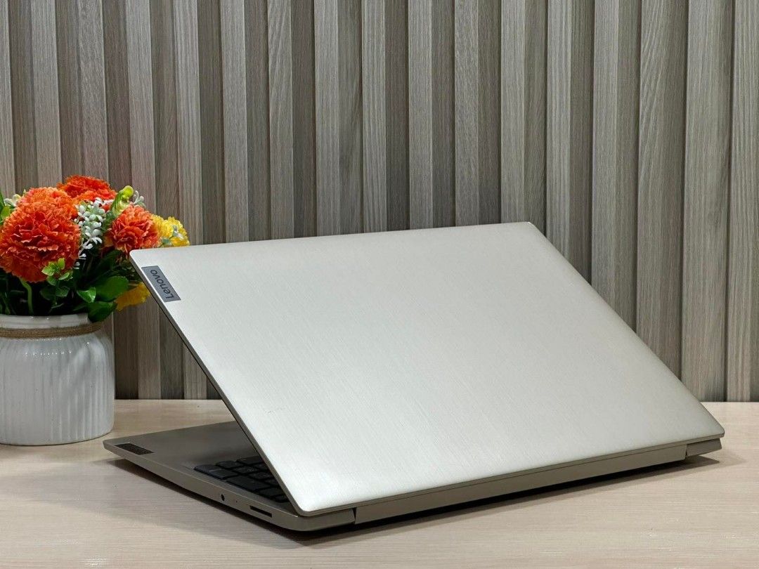 Lenovo Ideapad 3 15ITL05 81X8 i311th Gen 8Gb Ram 256Gb SSD Intel UHD