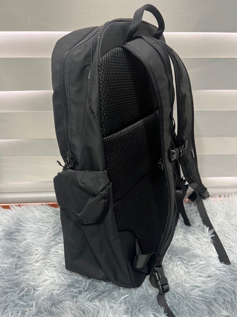 Lululemon Laptop Backpack Men s Fashion Bags Backpacks on Carousell