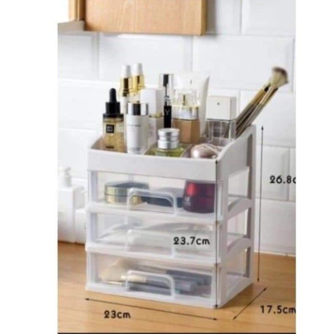 Make up organizer (Category: Makeup) located in Manila. Submitted by asstditems (Listing ID 1327738436, Image 2). Description: Same day delivery via Lalamove, Grab, COD/ GCASH PAYMENT.
