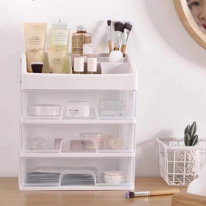 Make up organizer (Category: Makeup) located in Manila. Submitted by asstditems (Listing ID 1327738436, Image 1). Description: Same day delivery via Lalamove, Grab, COD/ GCASH PAYMENT.
