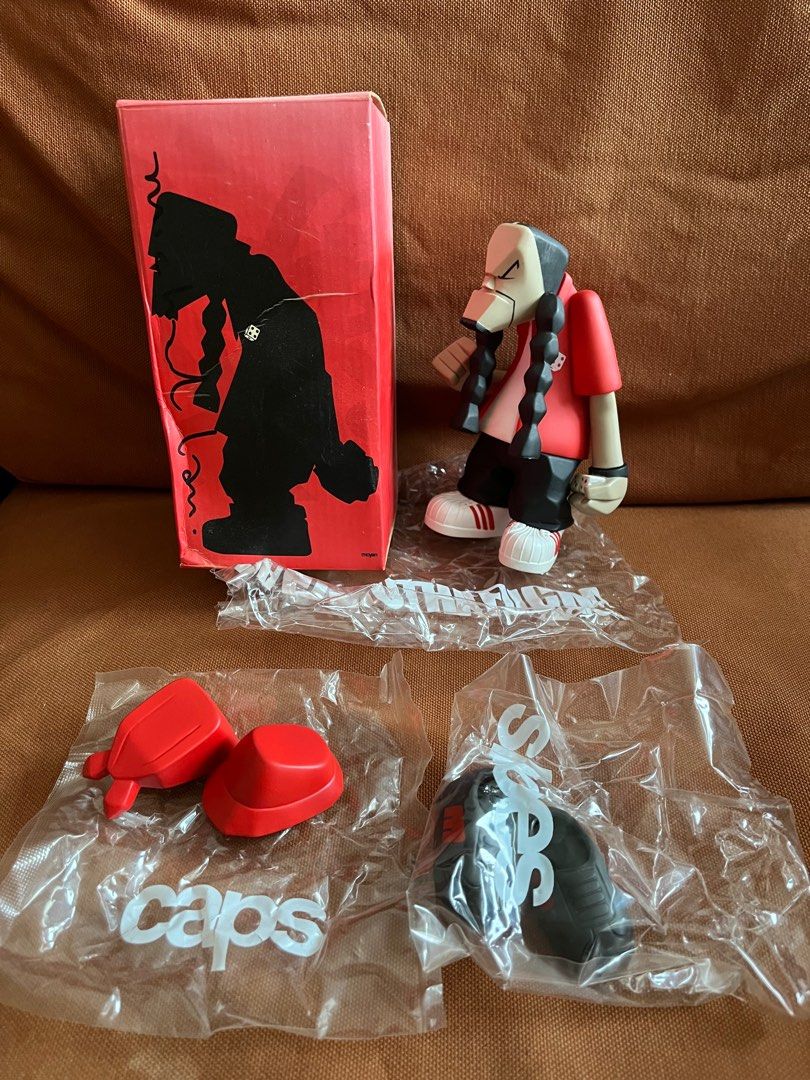 Michael Lau MC Yan LMF gardener figure 盒有簽名, 玩具收藏品, 手辦