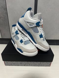 (Category: ) located in . Submitted by sneaker95 (Listing ID 1327789501, Image 1). Description: .