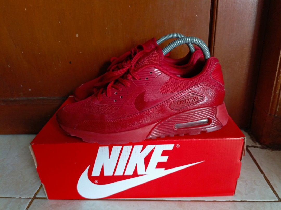Nike max 90 Red Size 38 5 Harga Nett Fesyen Wanita Sepatu di Carousell